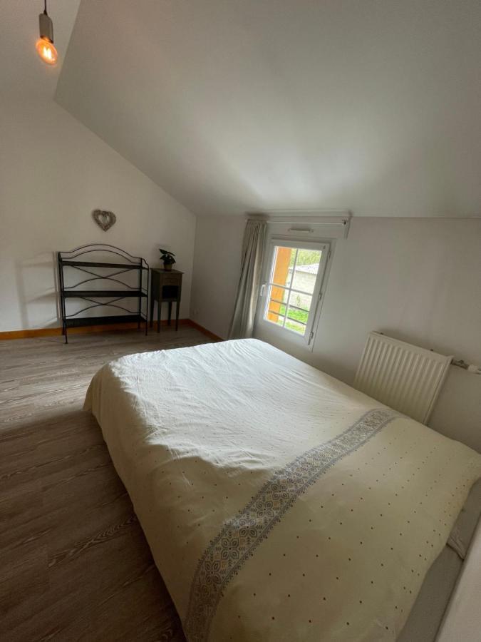 Le Quebec Apartamento Arrigny Exterior foto