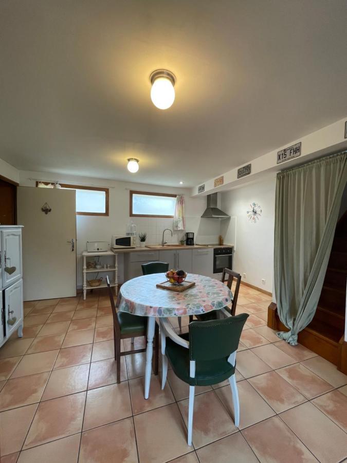 Le Quebec Apartamento Arrigny Exterior foto