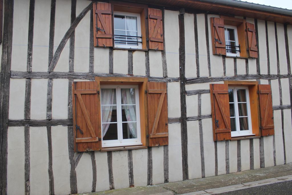 Le Quebec Apartamento Arrigny Exterior foto